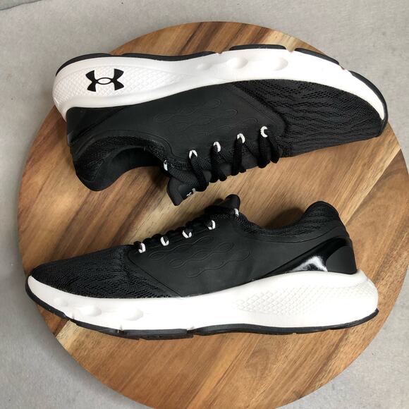 Under Armour Charged Vantage 2 Running Shoe Womens Size 10 Black 3023565-001 EUC - Picture 3 of 9